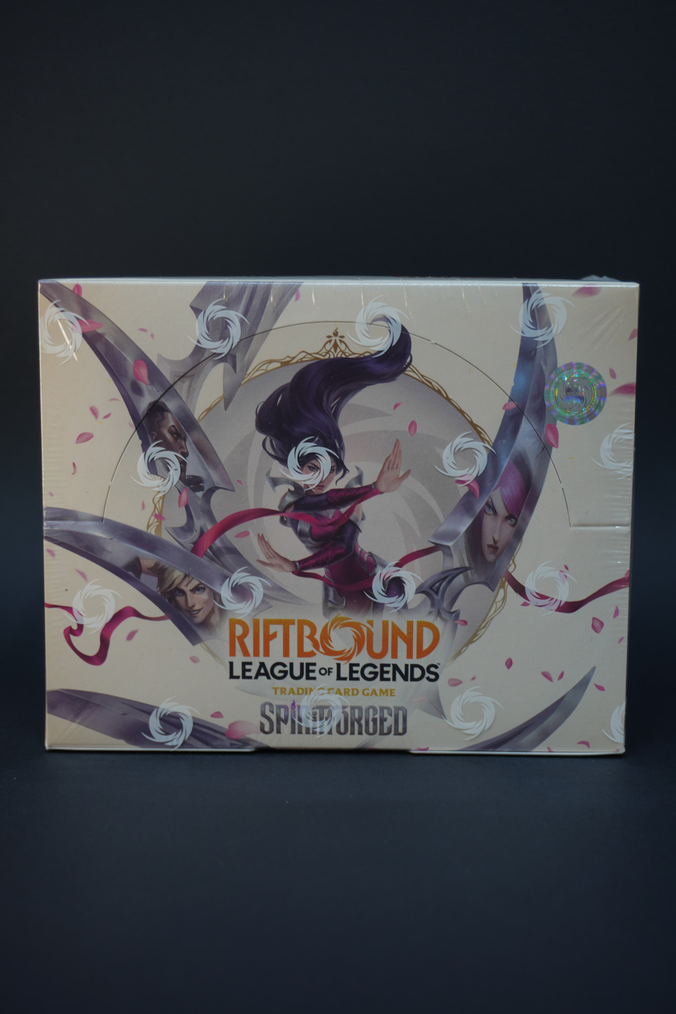 Titolo: Riftbound: Spiritforged - Box Sigillato (24 Bustine) - Edizione Originale