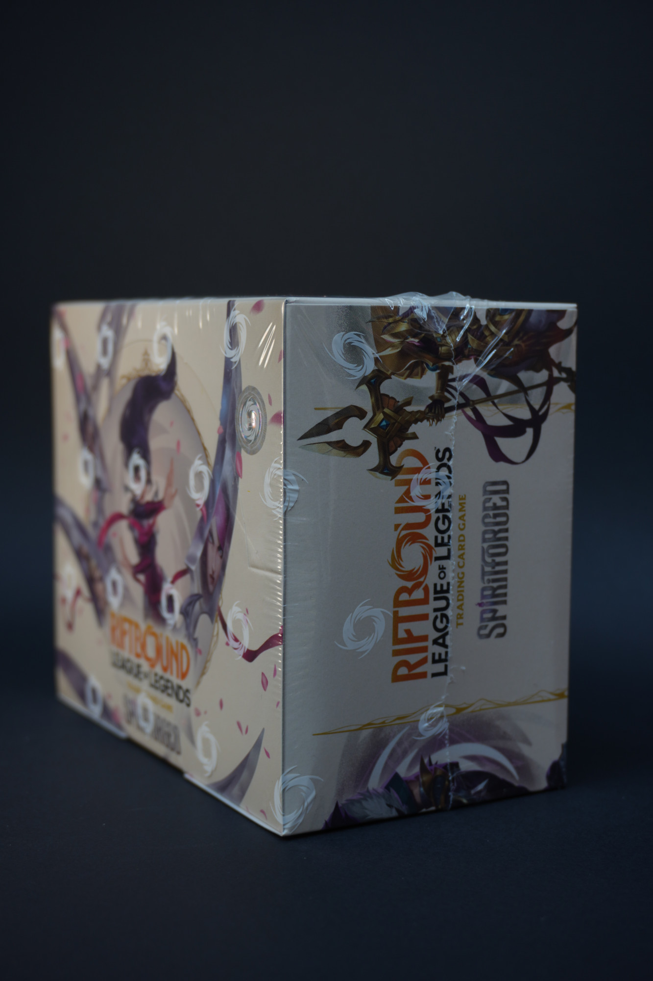Titolo: Riftbound: Spiritforged - Box Sigillato (24 Bustine) - Edizione Originale - immagine 3